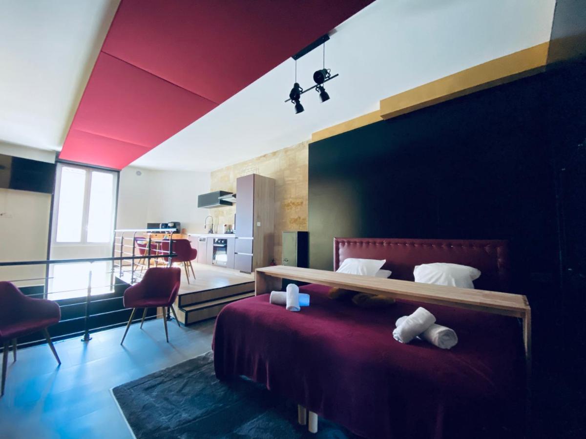 Mieuxqualhotel Jacuzzi Privatif Love Room Bordeaux Exterior photo